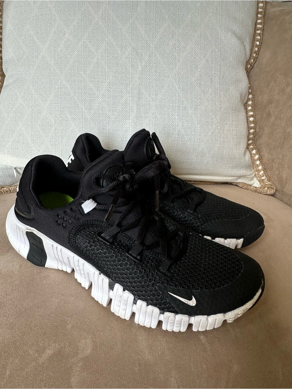 Nike Free Metcon 4 women sneakers size 7.5